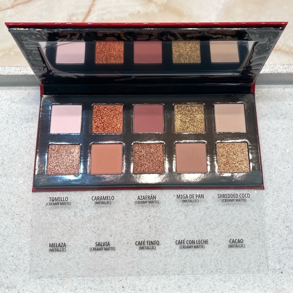 MAC x Rosalía ~ ‘AUIE CUTURE STARRING ROSALÍA’ Eyeshadow Palette FS RARE HTF NIB